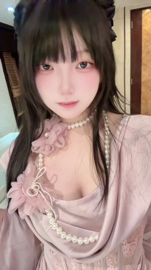 [cosplay][视频]可爱的07年微胖少女 小亦 裸舞 爱爱 自拍 私拍-ACG Fun资源站